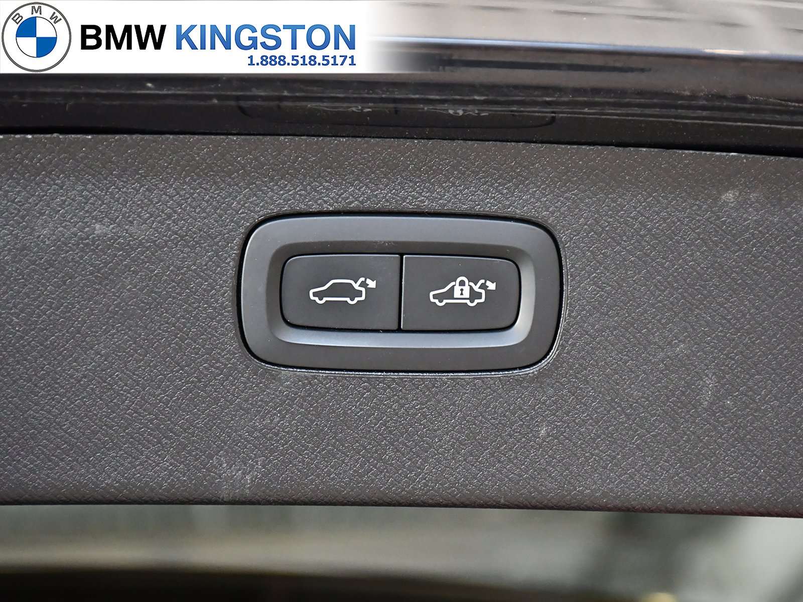 2025 Volvo XC90 T8 AWD Ultra Bright Theme 7-Seater thumb 24