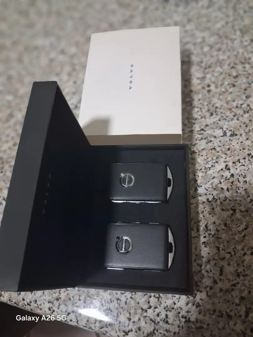 Volvo S90 2.0 d4 Momentum geartronic my19 - 2