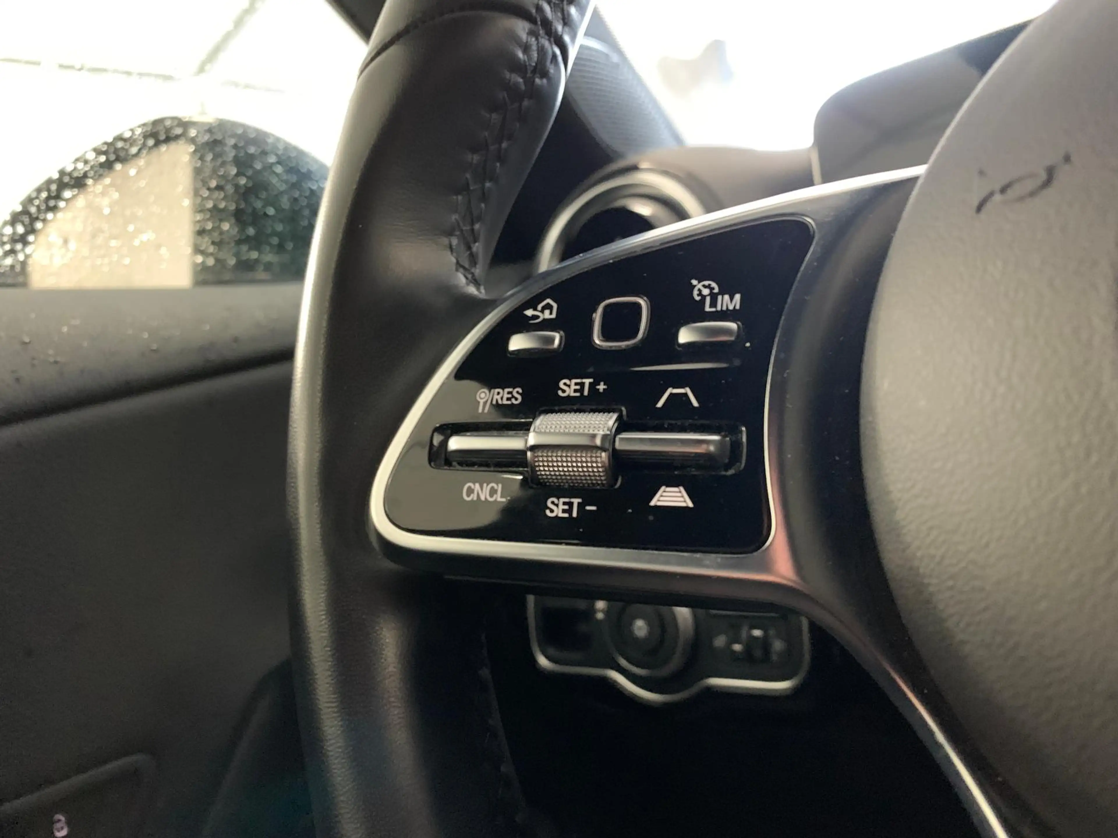 Mercedes-Benz CLA 250 Coupe e|FarhP|Distr+|Kamera|MBUX|CarPlay — photo 12