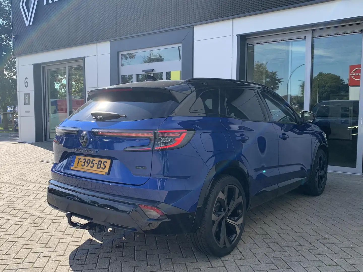 Renault Austral 1.2 E-Tech full hybrid 200 techno esprit Alpine | Blauw - 2
