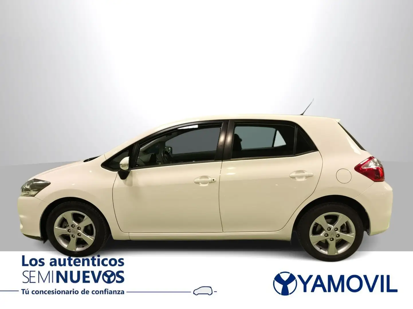 Toyota Auris 1.4D-4D Active Blanco - 2