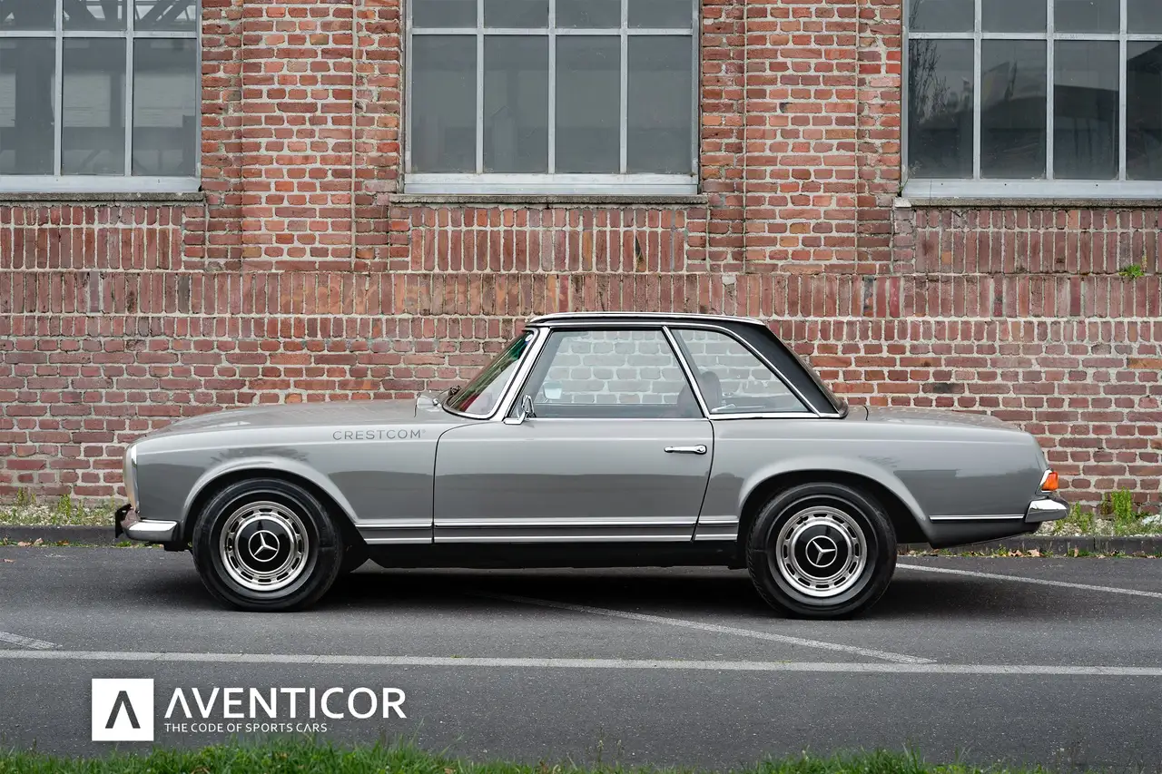 Mercedes-Benz SL 280 PAGODE | FERRARI PRE-OWNED, foto 7