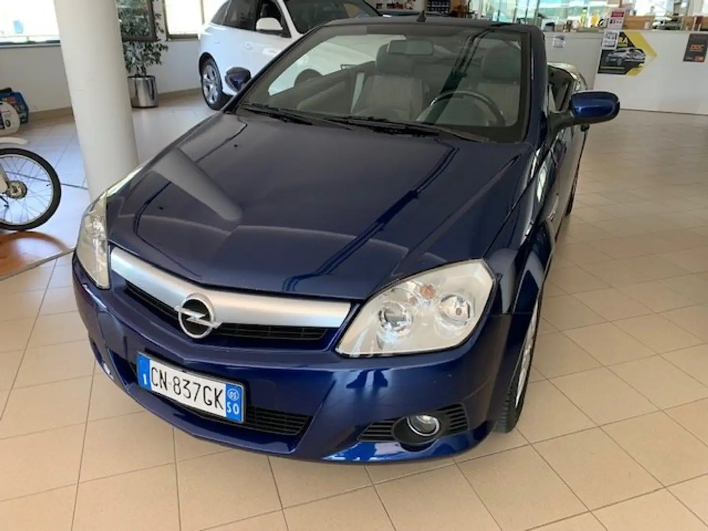 Opel Tigra 1.4cc 90CV BENZINA CABRIO NEOPATENTATI Blu/Azzurro - 1