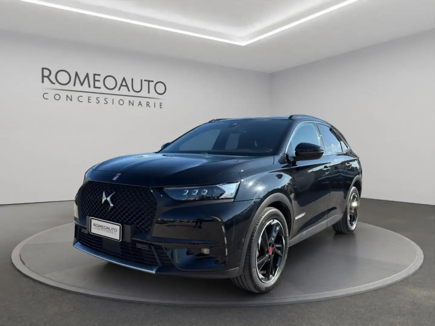 DS Automobiles DS 7 Crossback 1.5 BlueHDi 130cv aut. Performance Line Noir - 1
