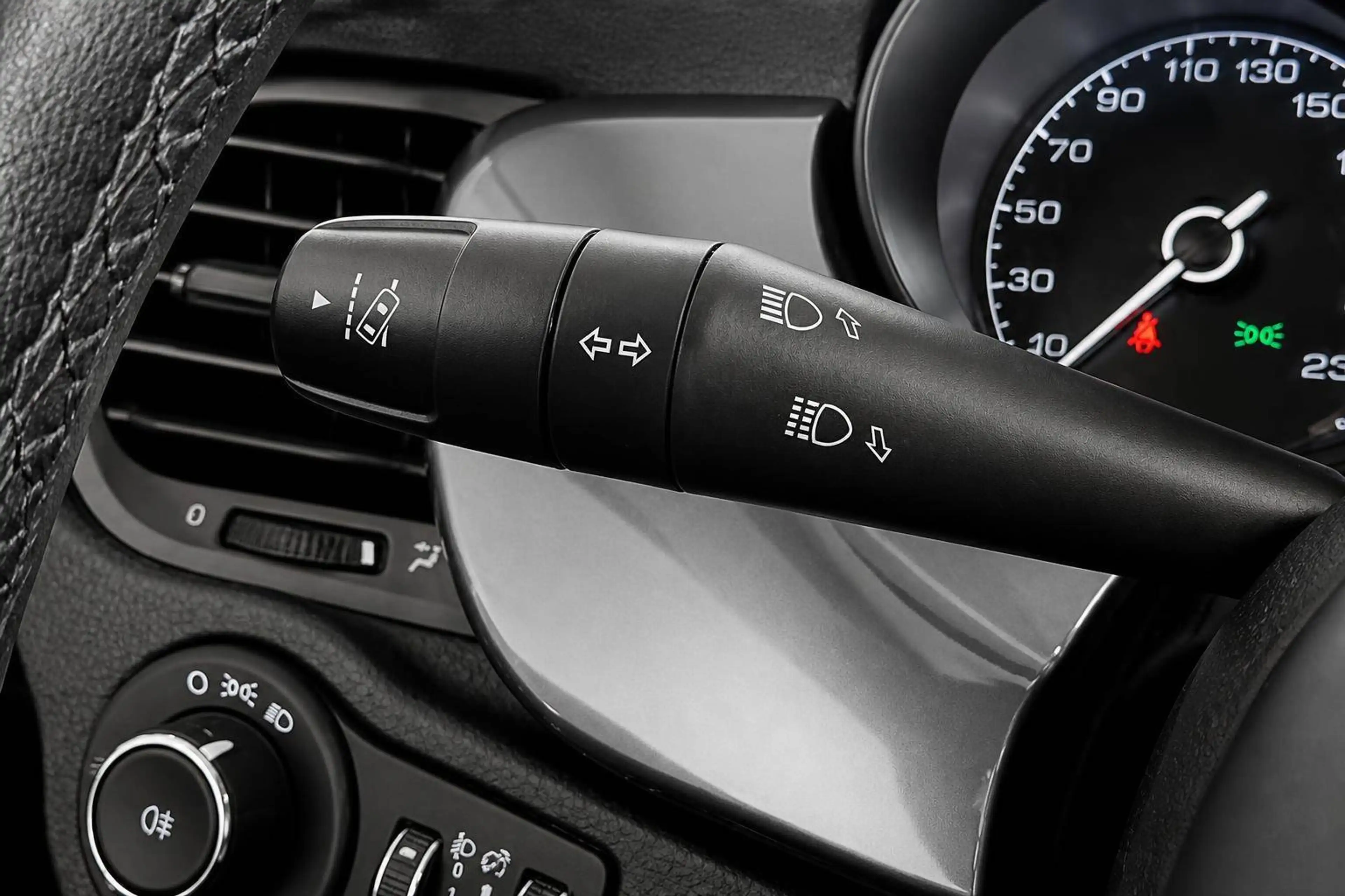 Fiat 500X *PDC*DAB*BT*Scheckheftgepflegt* — photo 14