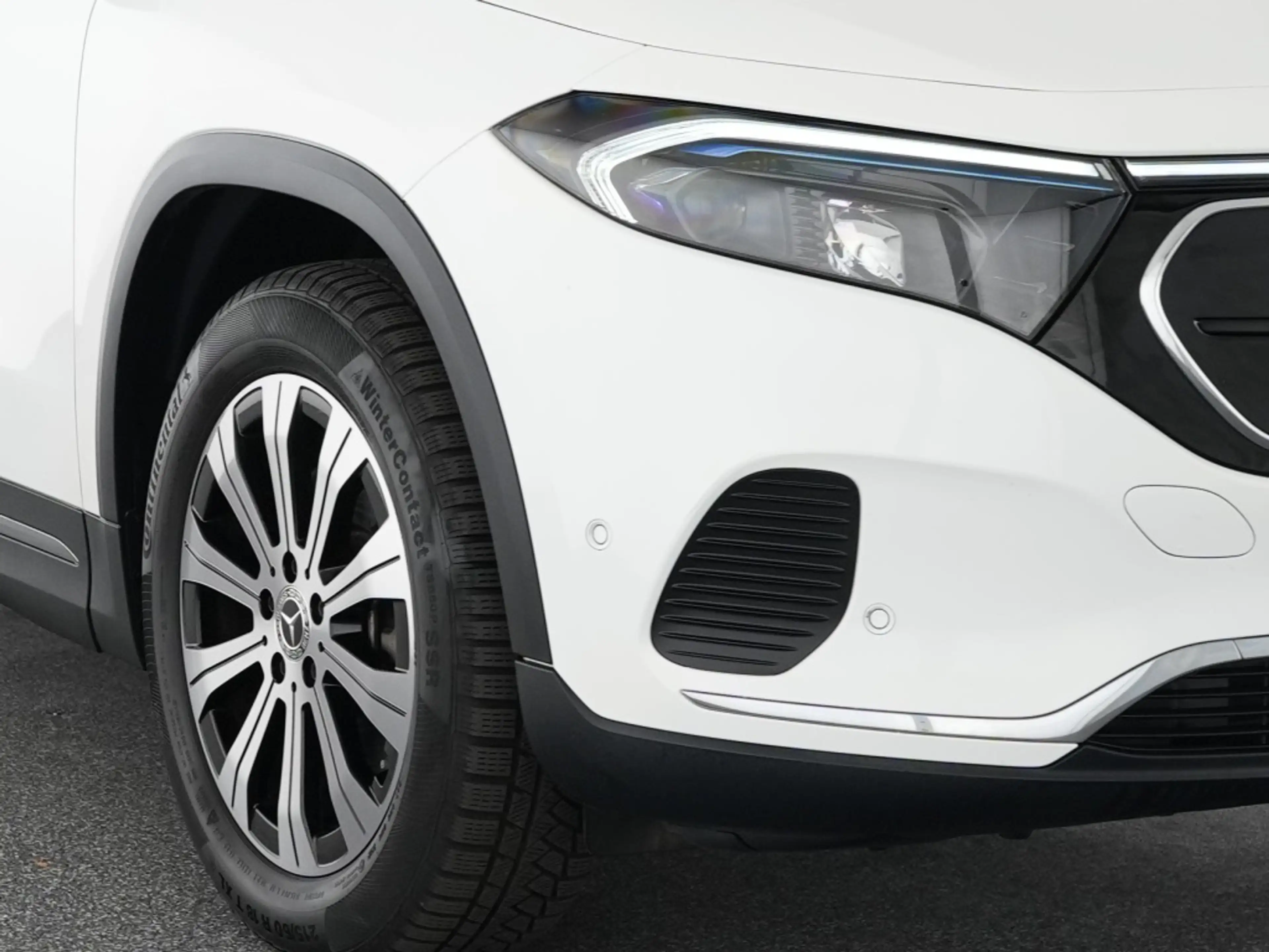 Mercedes-Benz EQA 250 + Progressive AHK 360° Kamera Automatik — photo 7