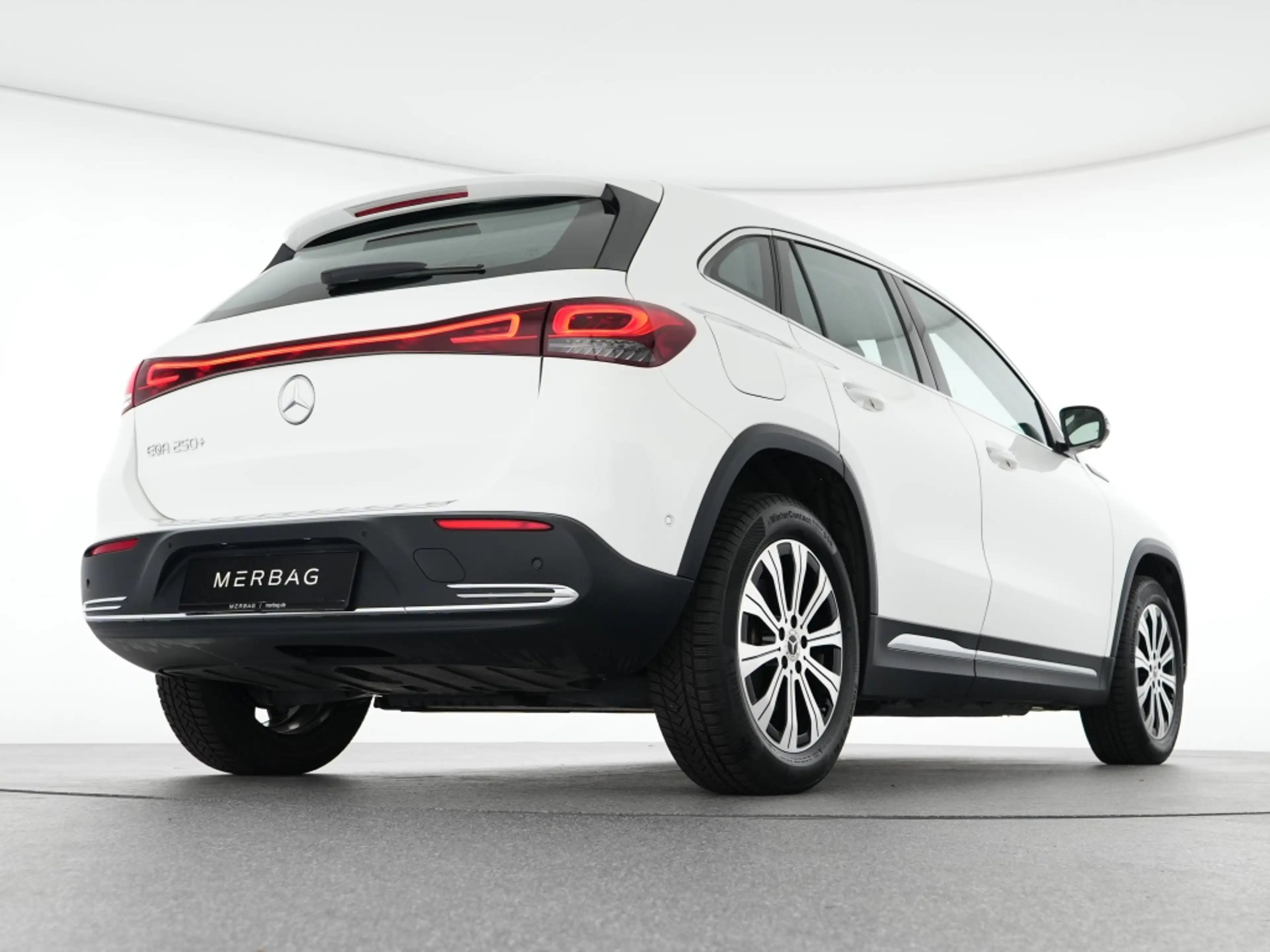 Mercedes-Benz EQA 250 + Progressive AHK 360° Kamera Automatik — photo 9