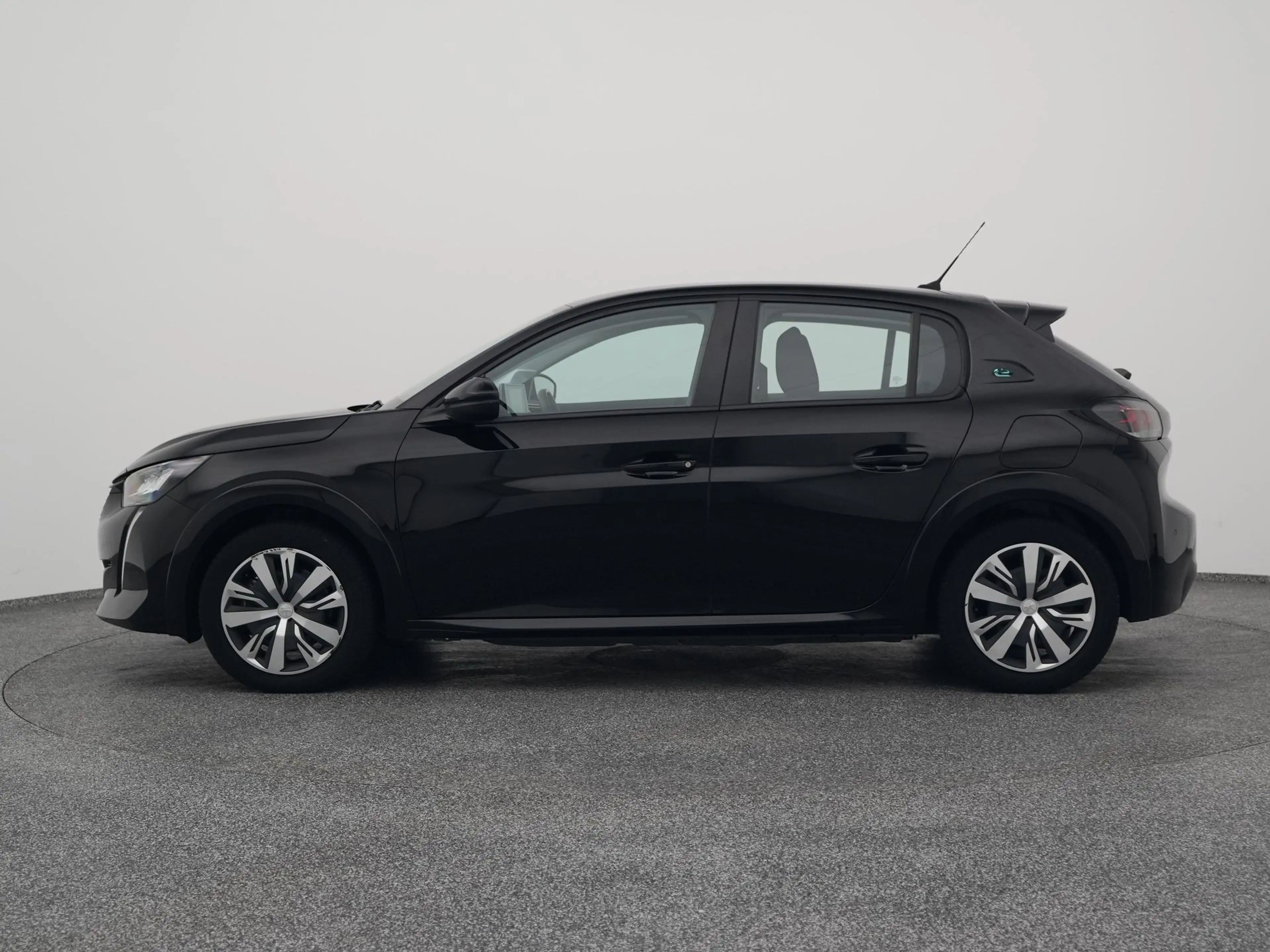 Peugeot e-208 EV Active 50 kWh | CARPLAY — photo 14