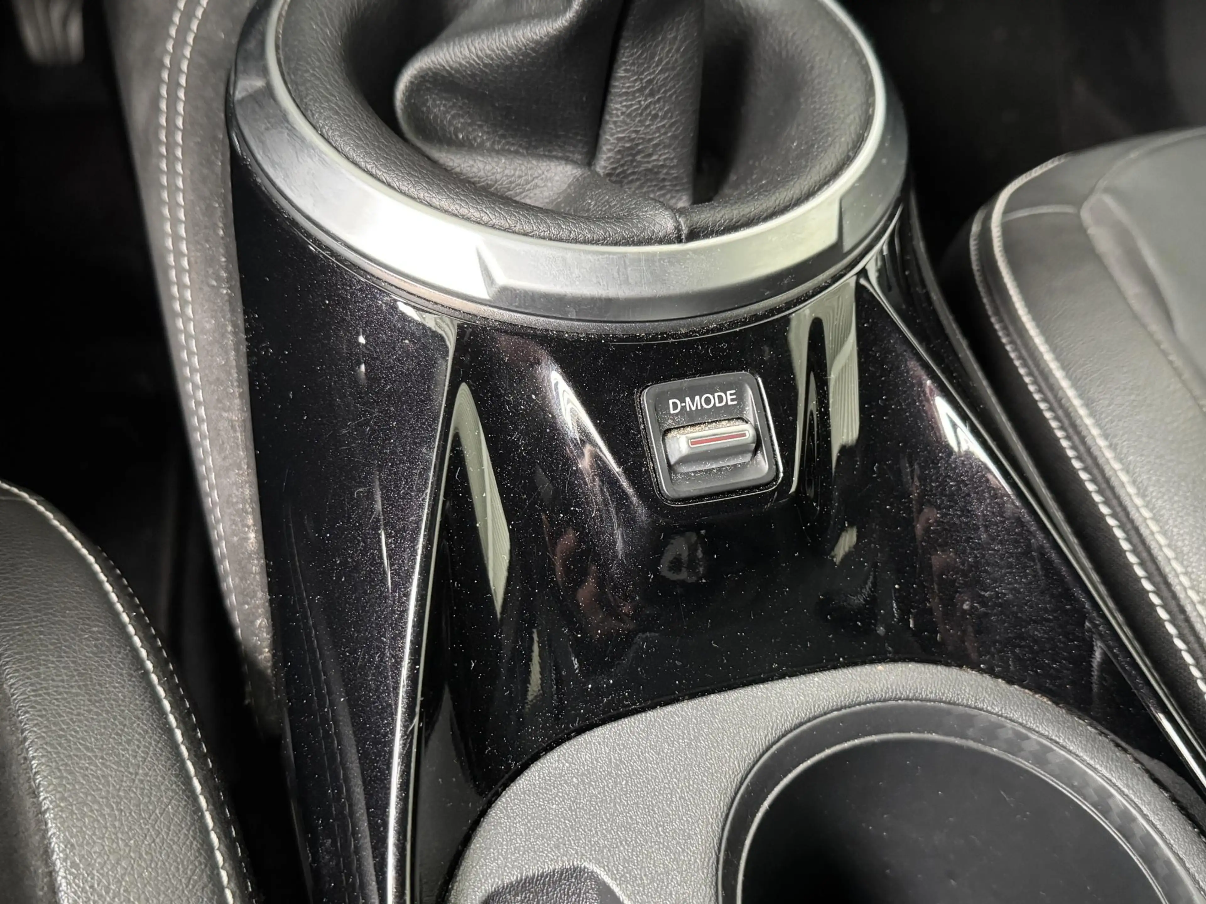 Nissan Juke 1.0 DIG-T N-Design | Leder | 360° Camera | Adaptiv — photo 34