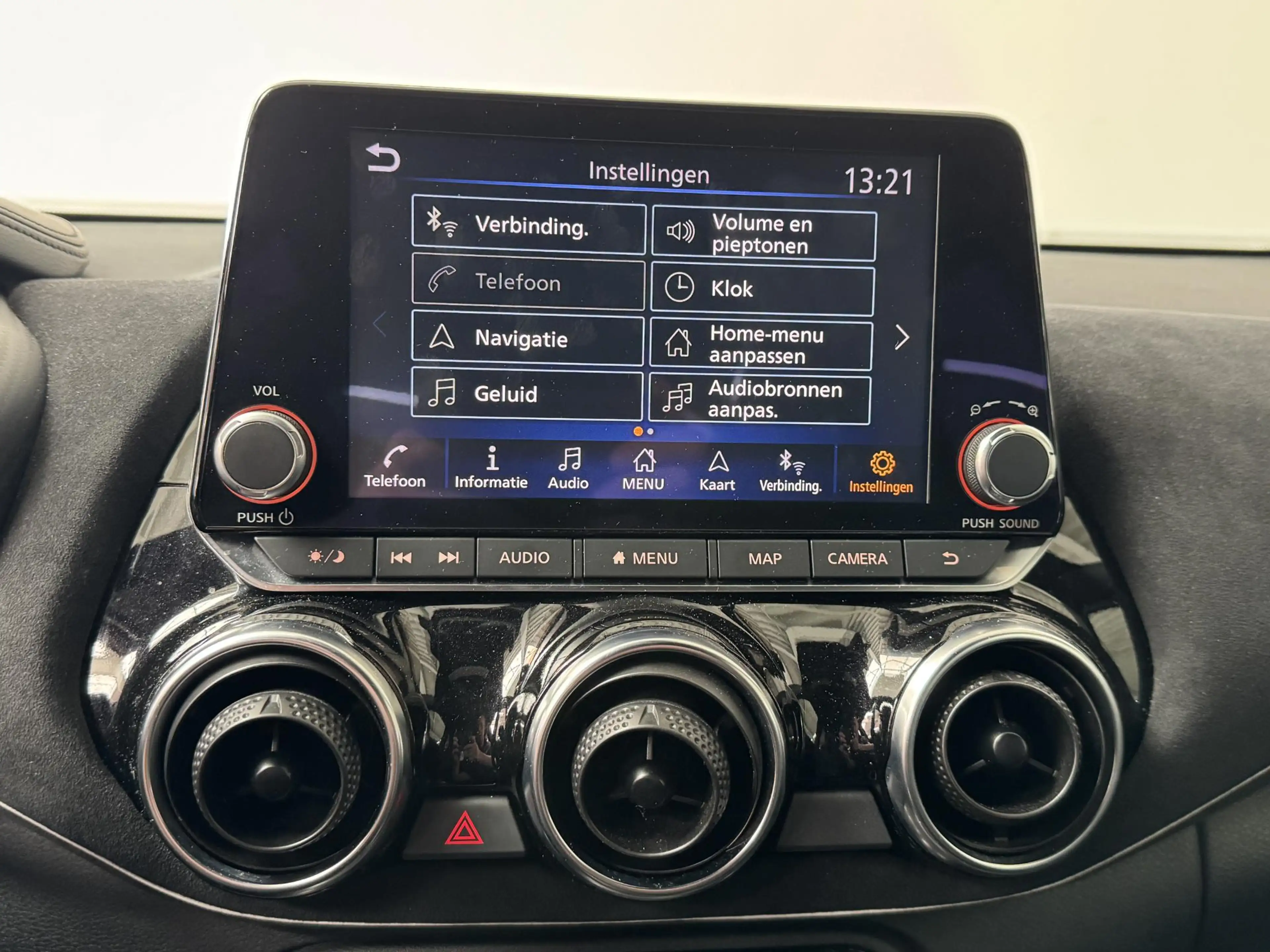 Nissan Juke 1.0 DIG-T N-Design | Leder | 360° Camera | Adaptiv — photo 38