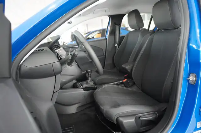 Opel Corsa view 13