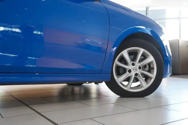 Opel Corsa view 5