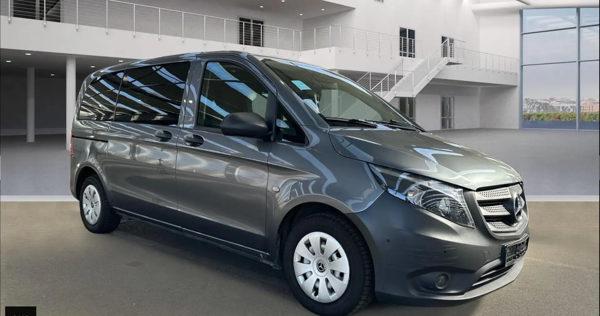 Mercedes-Benz Vito Tourer 116 CDI AUTOMATIK/TEM/SH/KAMERA/NAVI/8SITZE Grau - 1
