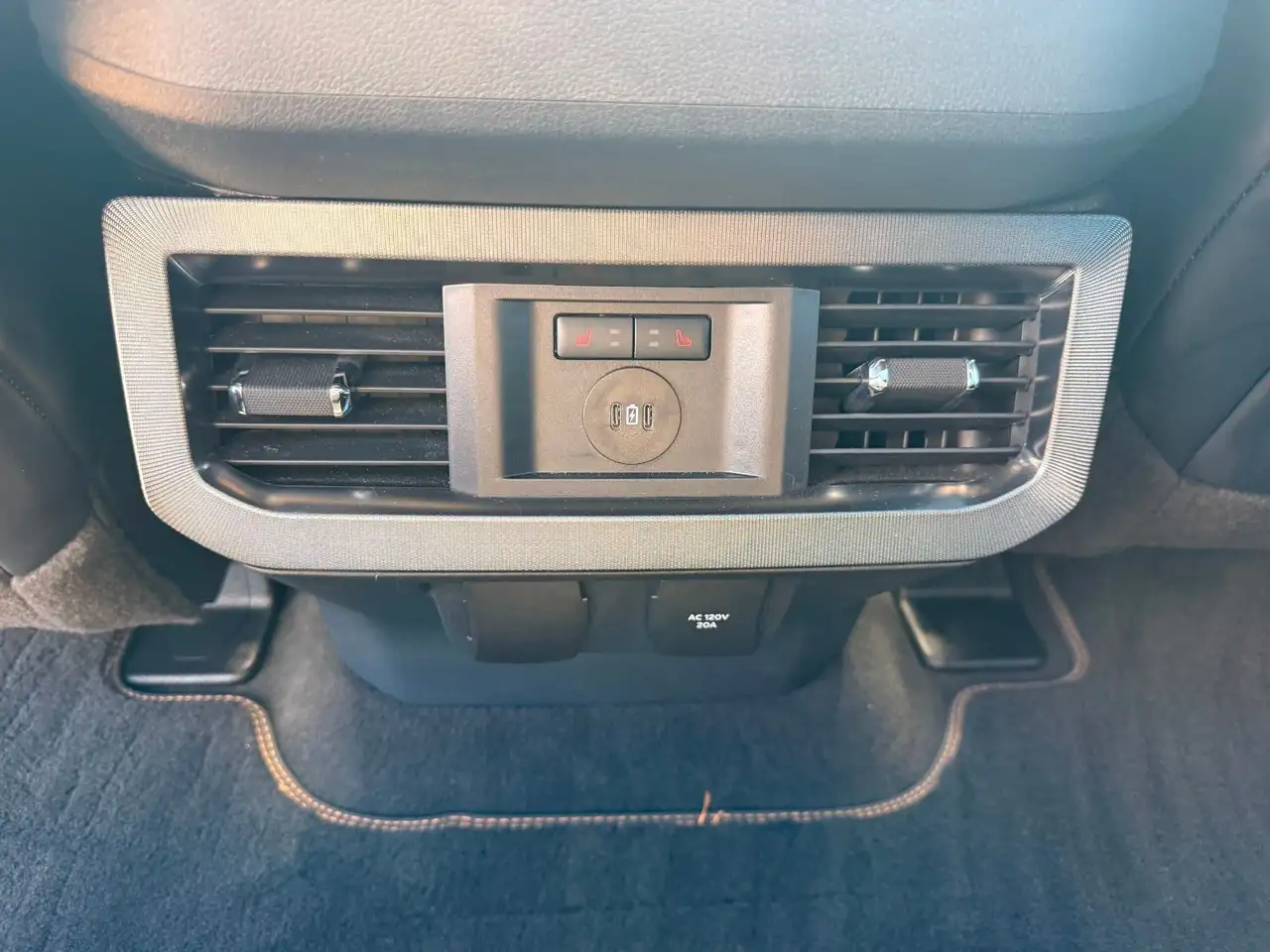 Ford F 350 photo Ford F 350