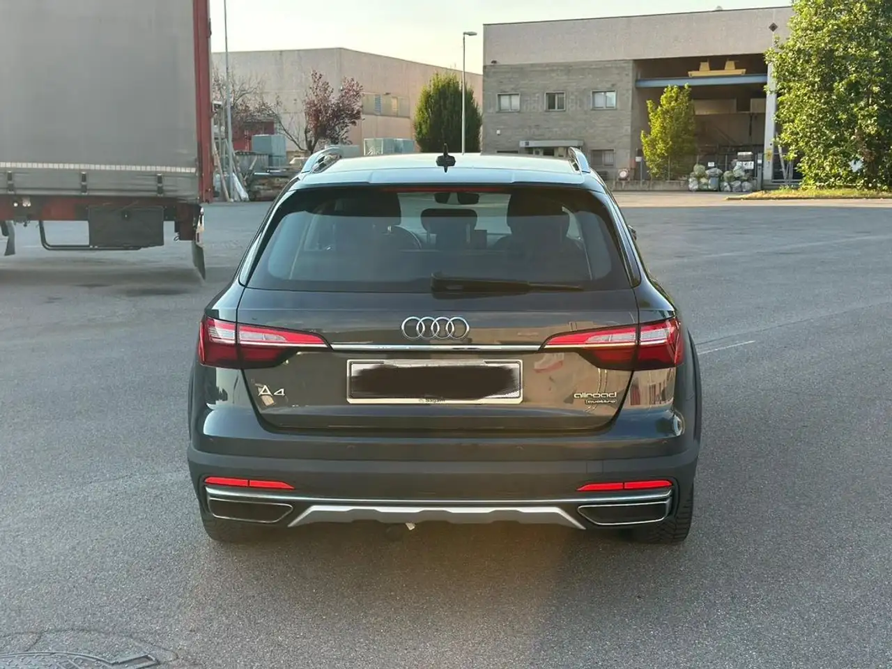 Audi A4 quattro 40 TDI/Automatik, миниатюра 3