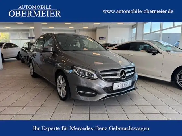 Mercedes-Benz B 220 d Progressive 7G-DCT PTS SHZ LED IHC Navi