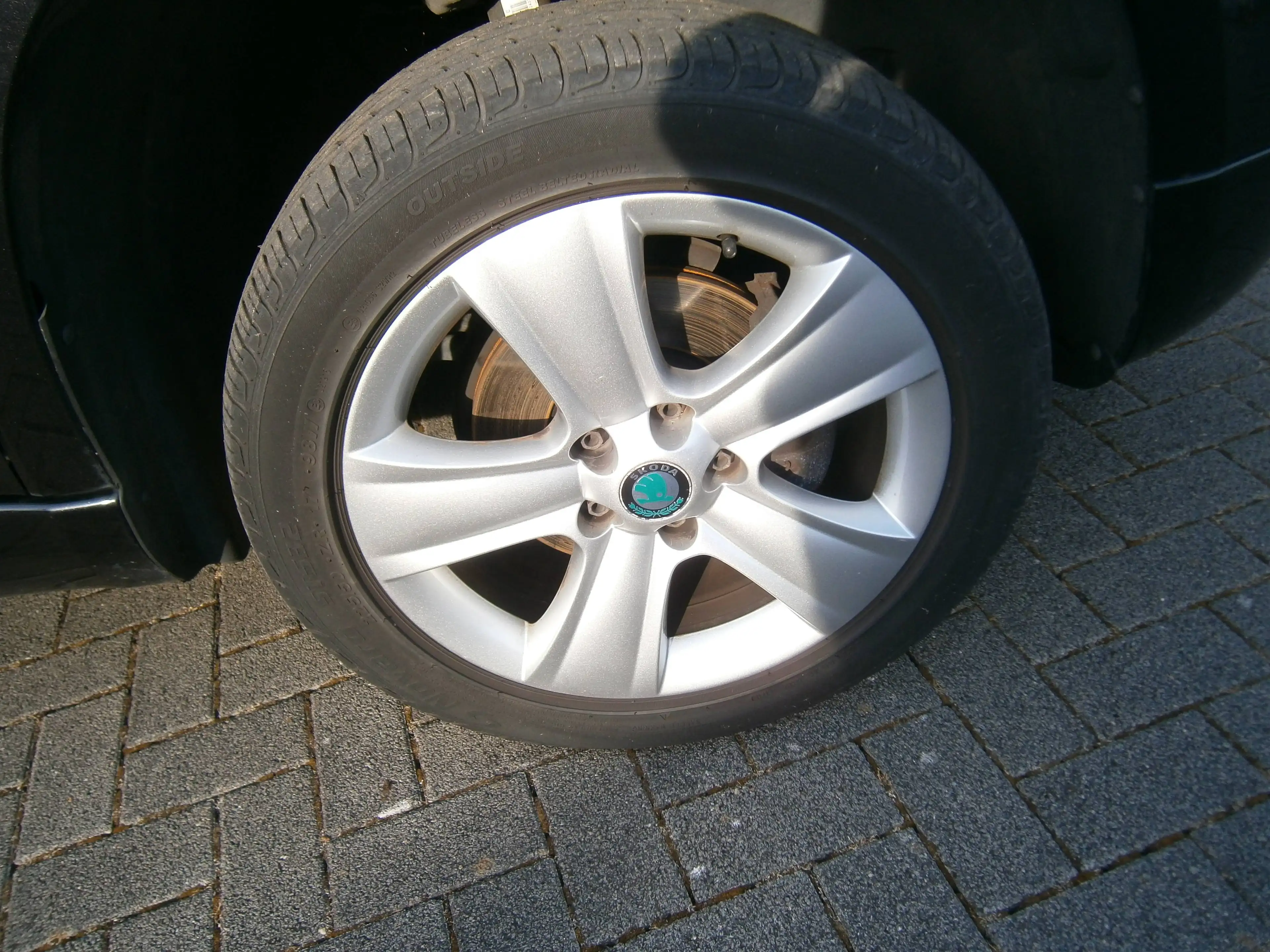 Skoda Yeti Experience 4x4 — photo 12