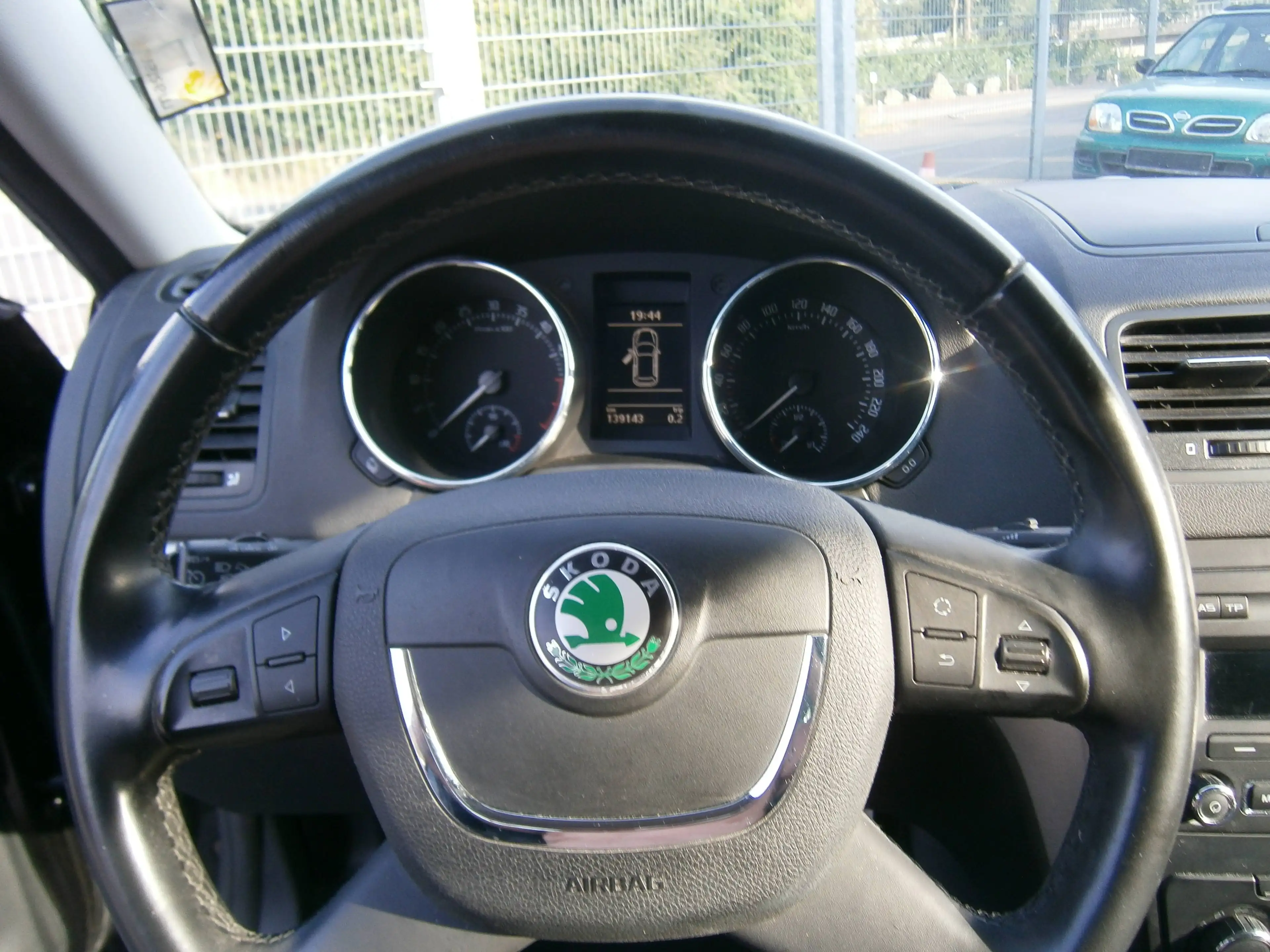 Skoda Yeti Experience 4x4 — photo 6
