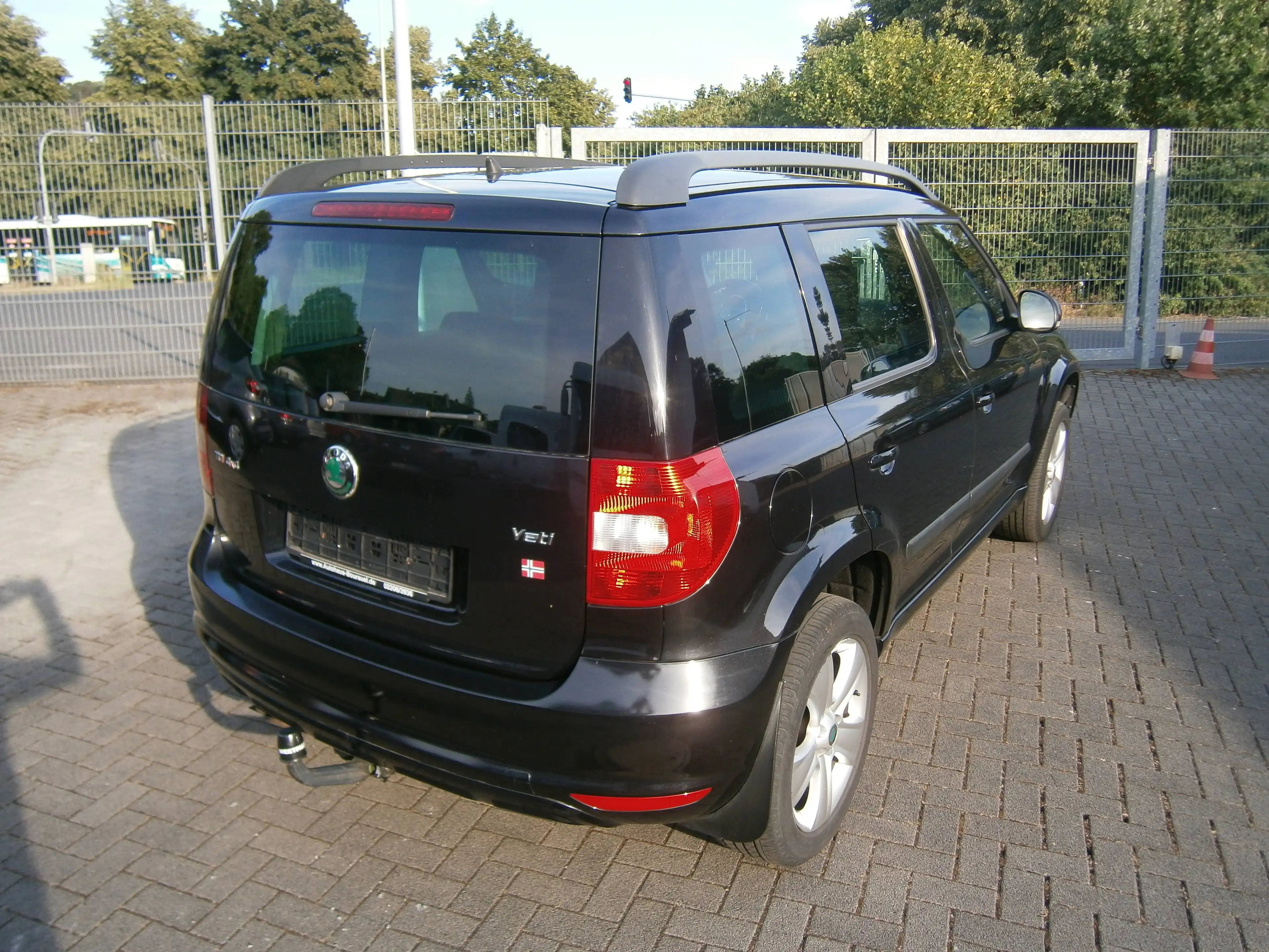 Skoda Yeti Experience 4x4 — photo 13