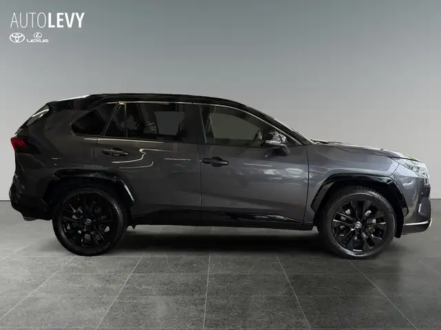 Toyota Rav4 view 7