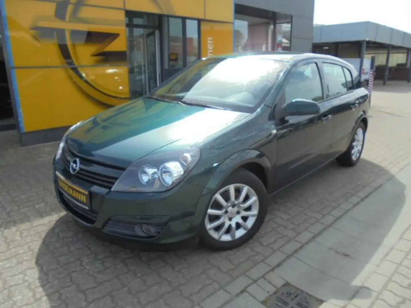 Opel Astra 1.6 Enjoy Klima/Radio-CD/Allwetter/TÜV11-25 Verde - 1