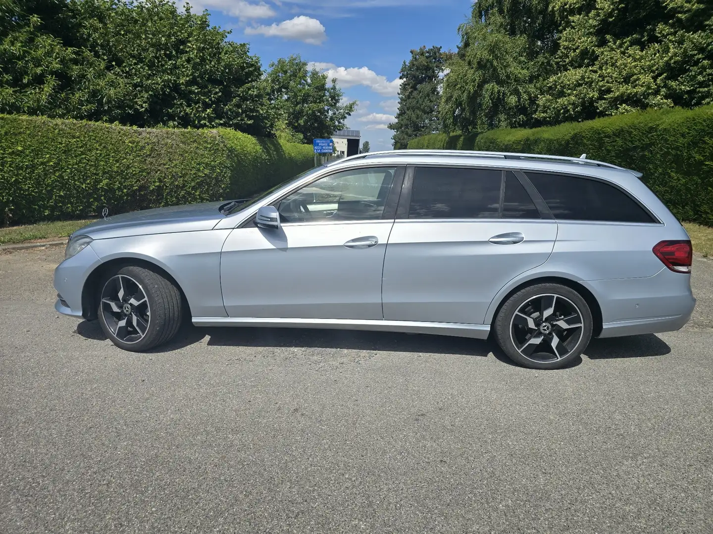 Mercedes-Benz E 200 BlueTEC Elegance!!!Boîte automatique - 2