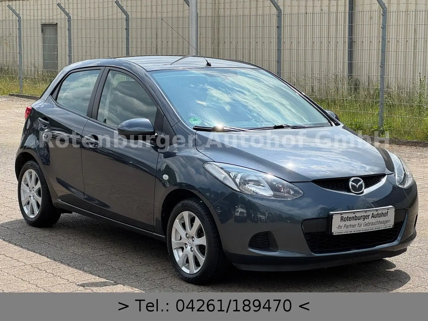 Mazda 2 *1.3*INDEPENDENCE*KLIMA*8-FACH*TÜV 01/2026* Grau - 2