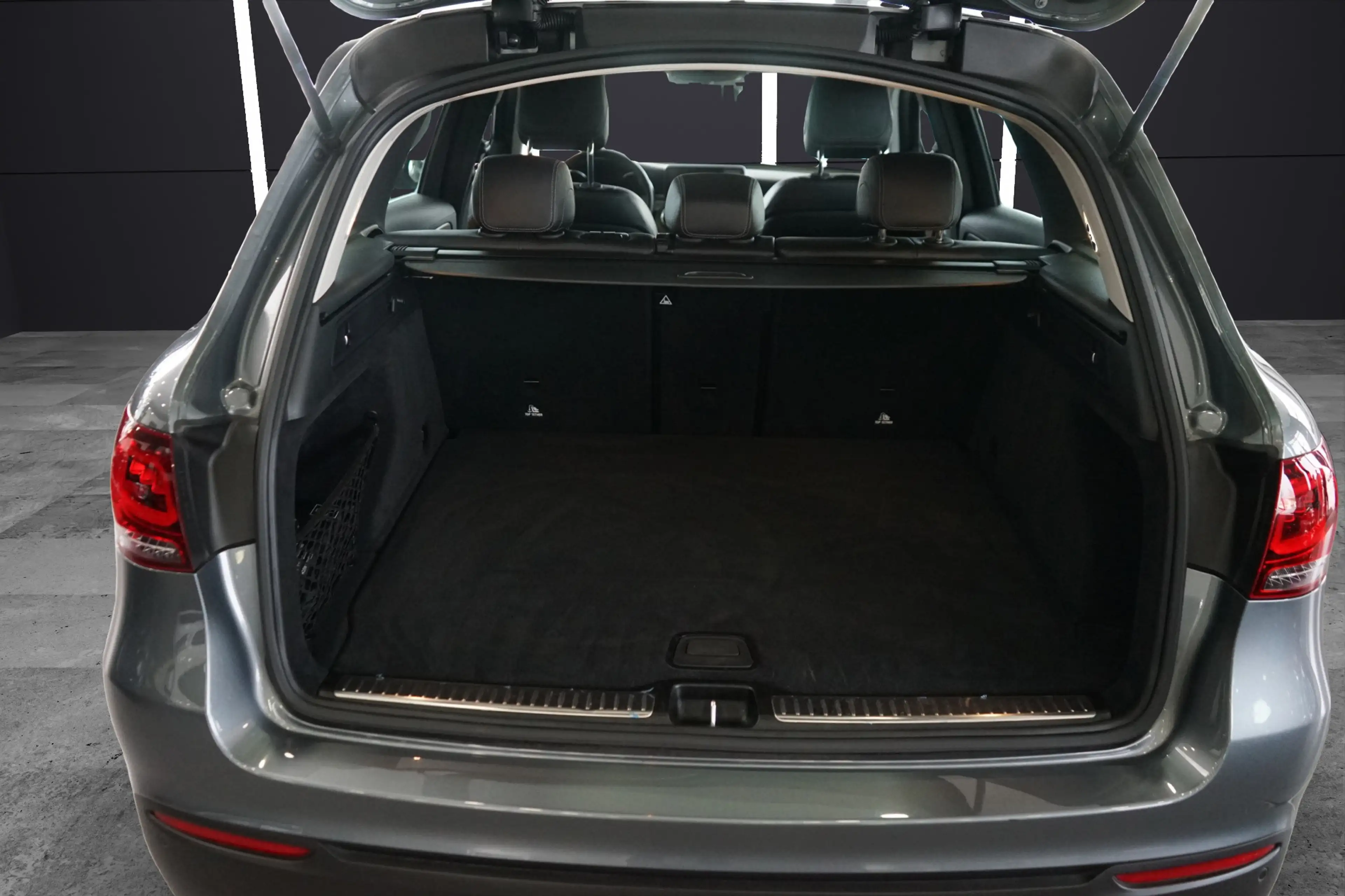 Mercedes-Benz GLC 220 4Matic+ 9G-TRONIC+NAVI+2-Zonen KLIMAAUTOMATIK+ — photo 15