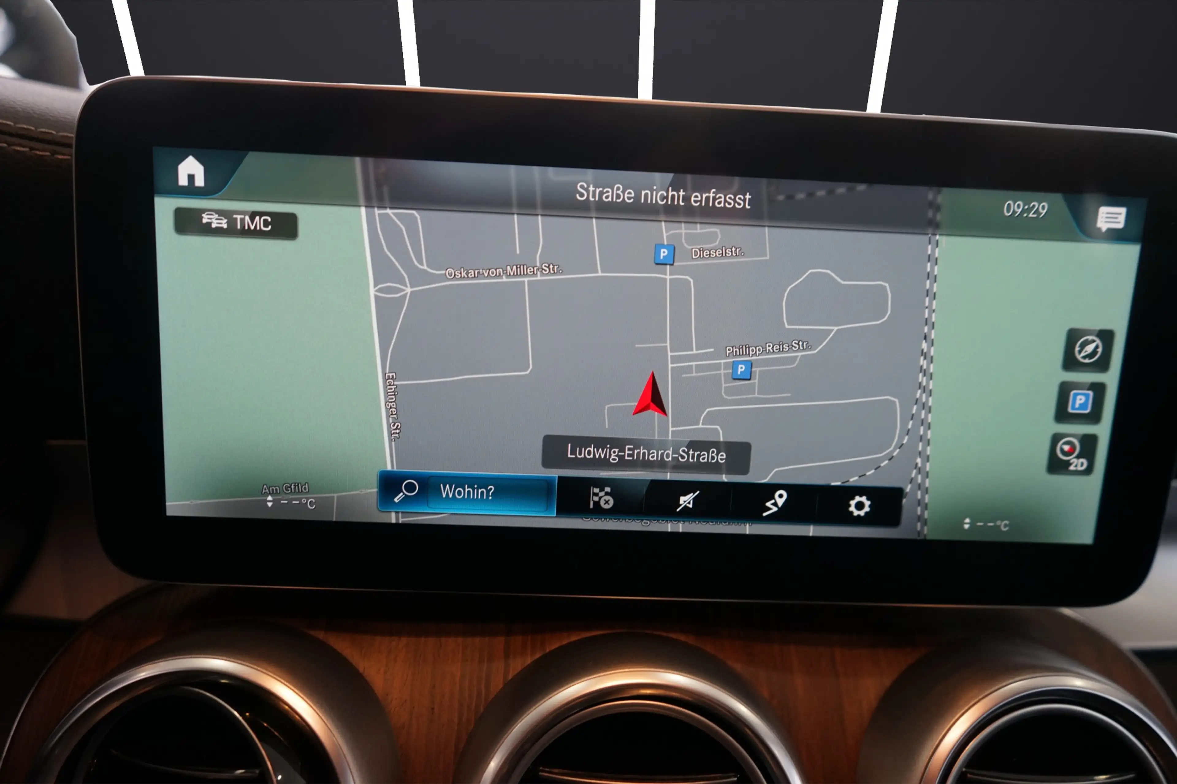 Mercedes-Benz GLC 220 4Matic+ 9G-TRONIC+NAVI+2-Zonen KLIMAAUTOMATIK+ — photo 14