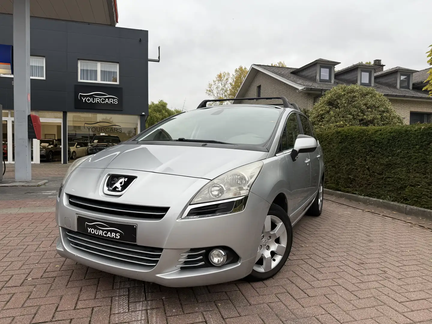 Peugeot 5008 155 THP Family Plus * 7 ZIT * PANO - 1