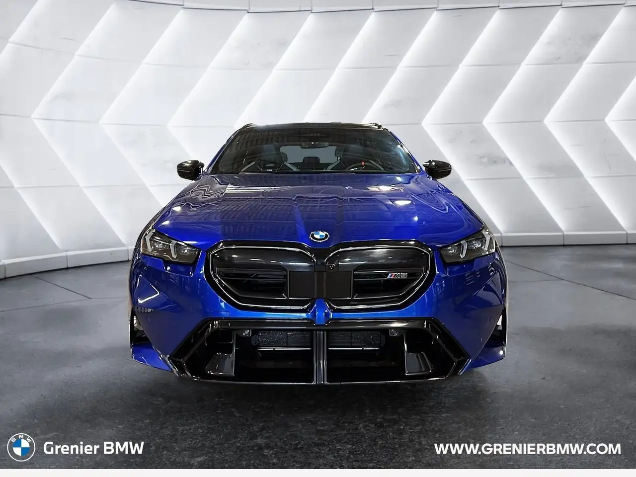 BMW M5 снимка BMW M5