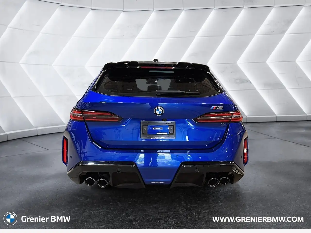 BMW M5 снимка BMW M5