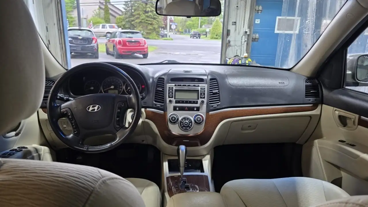 Hyundai SANTA FE снимка Hyundai SANTA FE