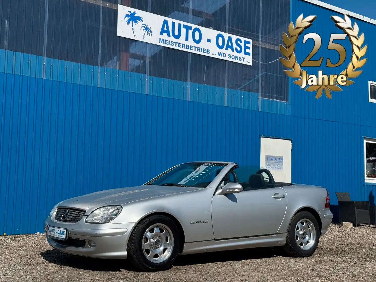 Mercedes-Benz SLK 200 Kompressor**Cabrio**Automatik**111 TKM** Silber - 1