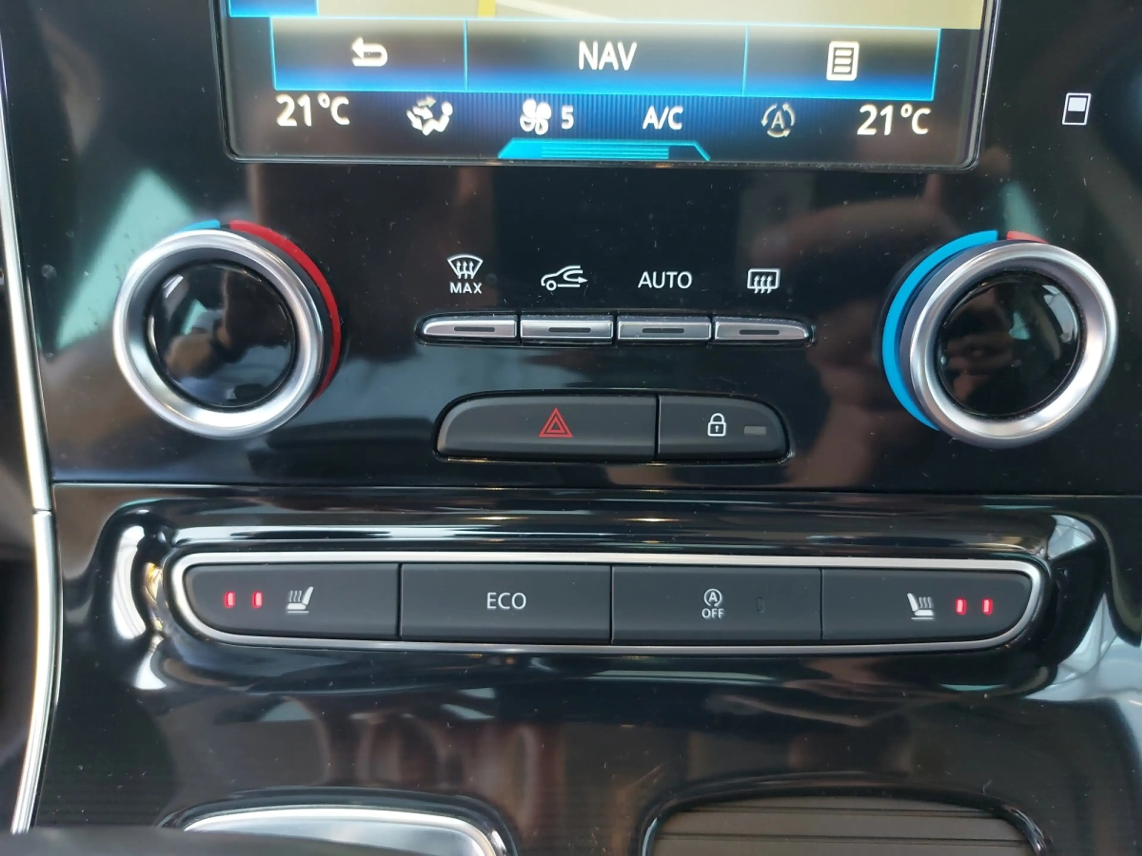 Renault Espace Intens BLUE dCi 200 EDC — photo 16