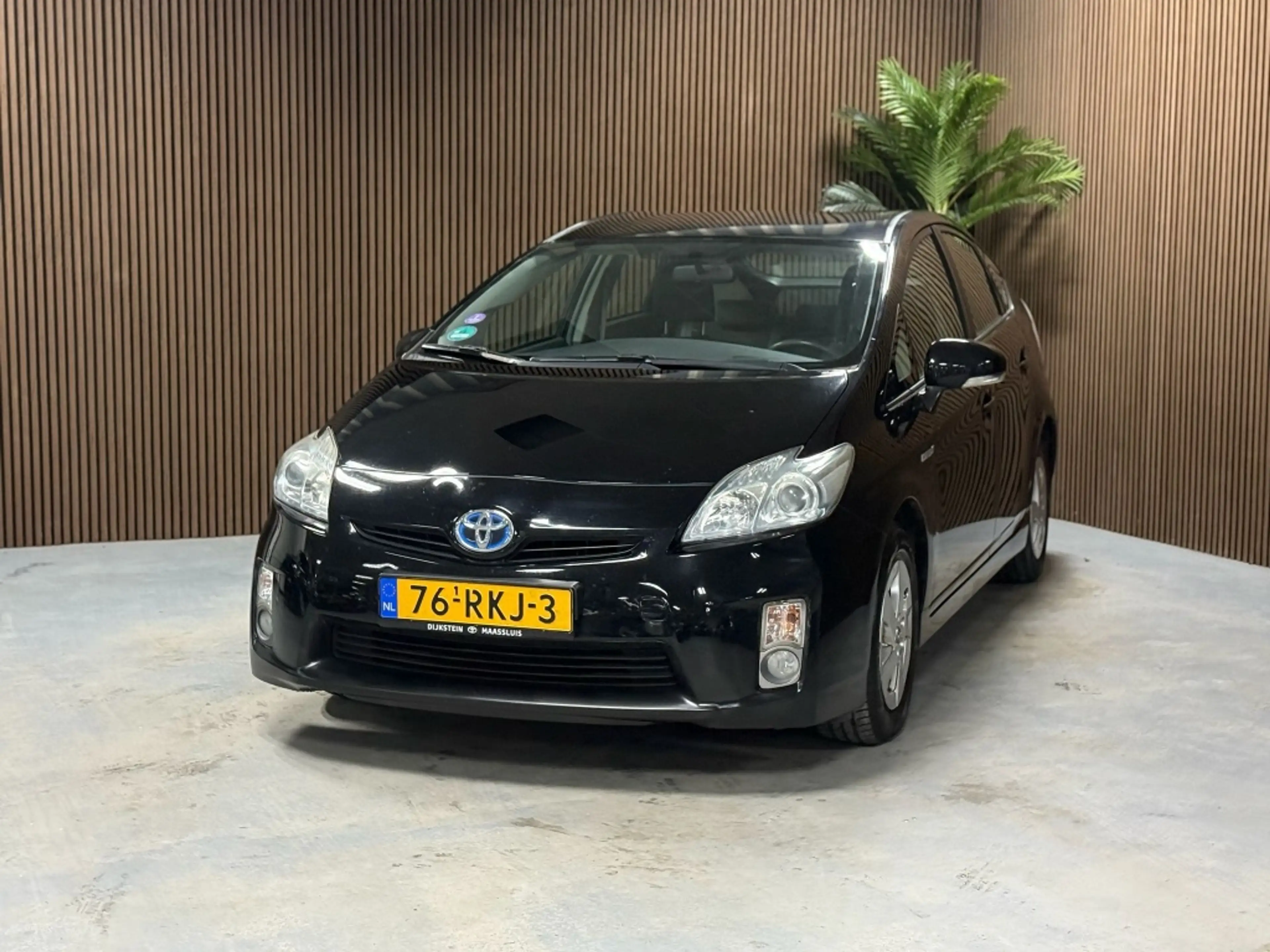 Toyota Prius 1.8 Comfort — photo 3