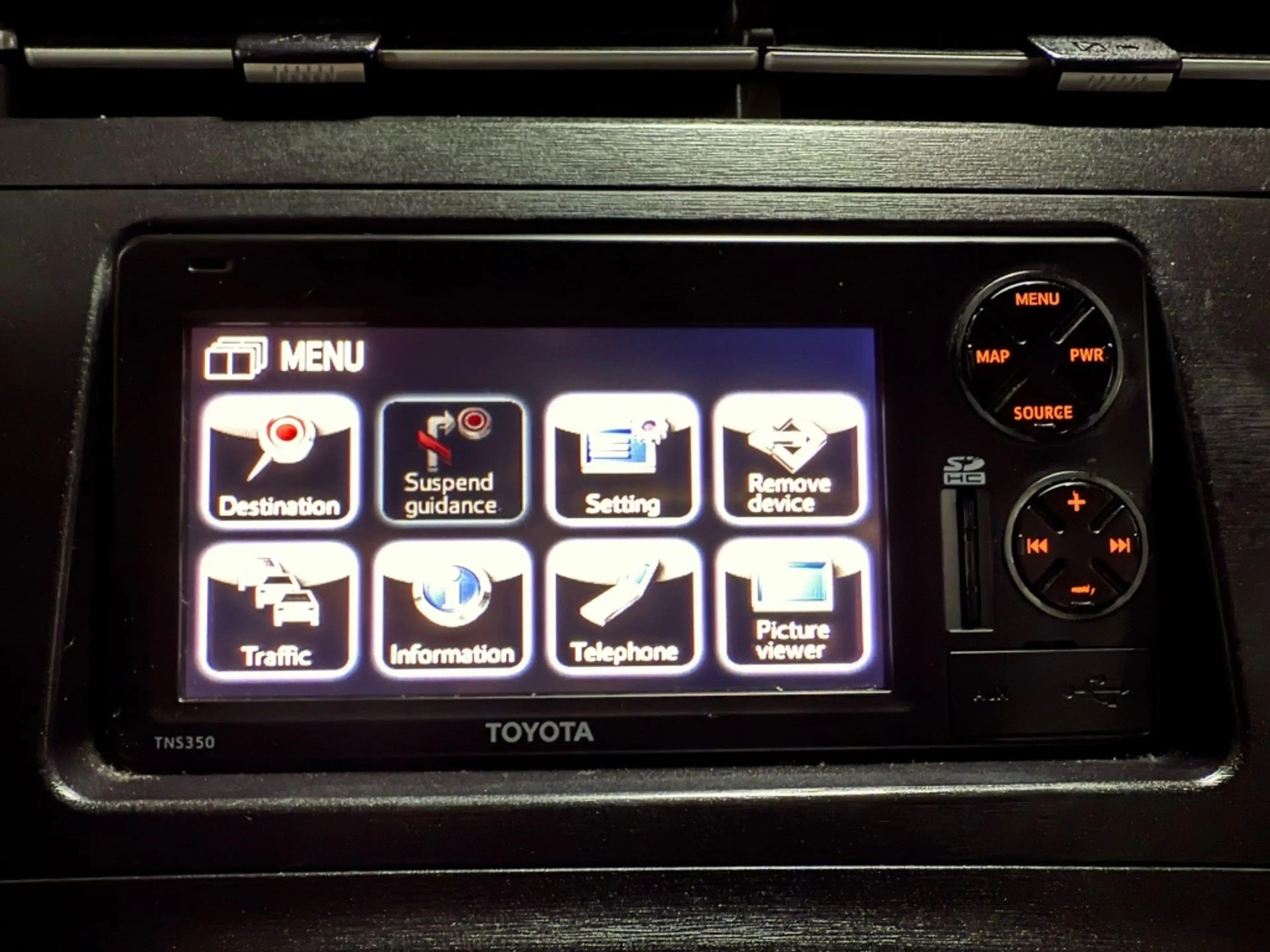 Toyota Prius 1.8 Comfort — photo 10