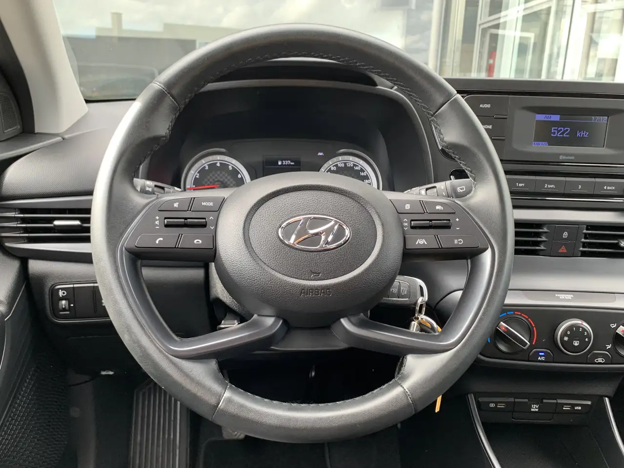 Hyundai BAYON 1.0 T-GDI/ Airco / Bluetooth / Cruise /Lane Assist 17
