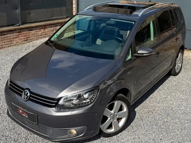 Volkswagen Touran Touran 1.4 TSI Highline DSG *Panoramique*1An-Garantie*