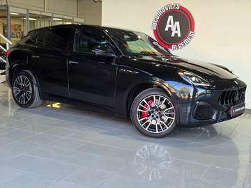 Modena L4 MHEV 330CV AWD