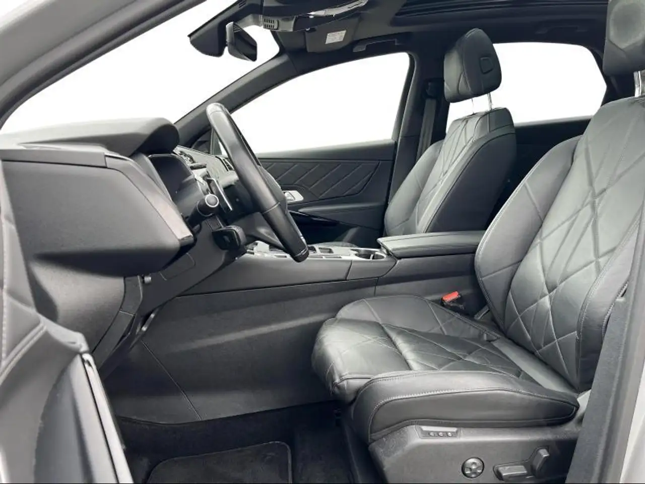 DS Automobiles DS 7 Crossback E-TENSE 225 RIVOLI 8