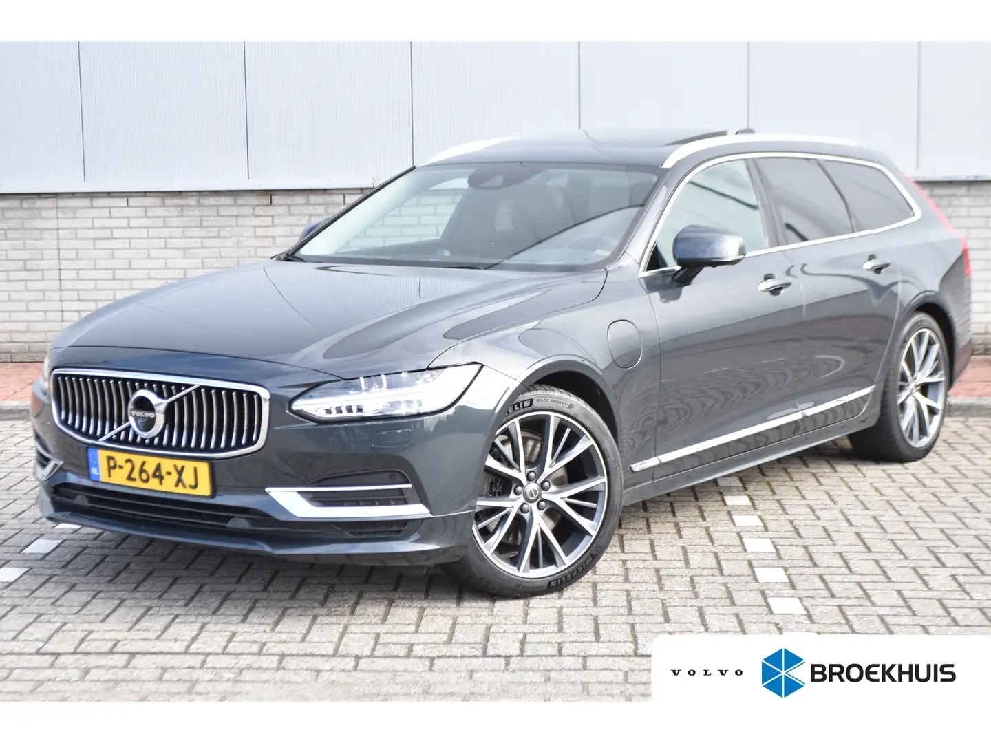 Volvo V90 2.0 T8 AWD Inscription | B&W | 360cam | Pano | Tre Grau - 1