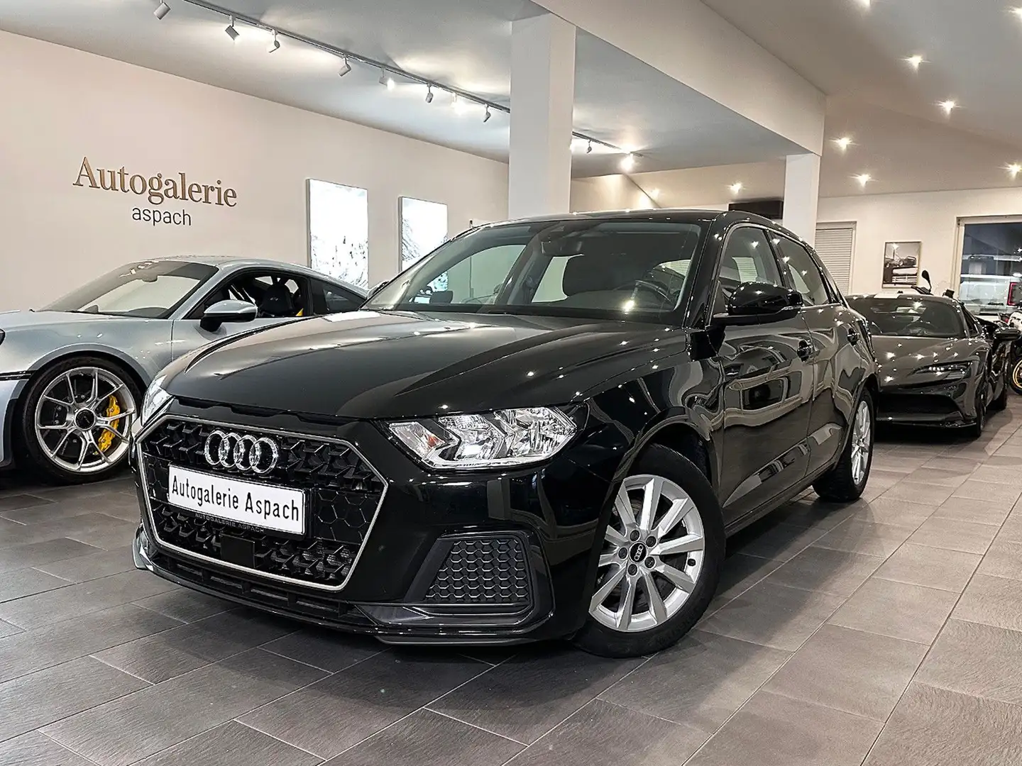 Audi A1 Sportback 30 TFSI|advanced|VirtualCo|Navi|PDC Schwarz - 1