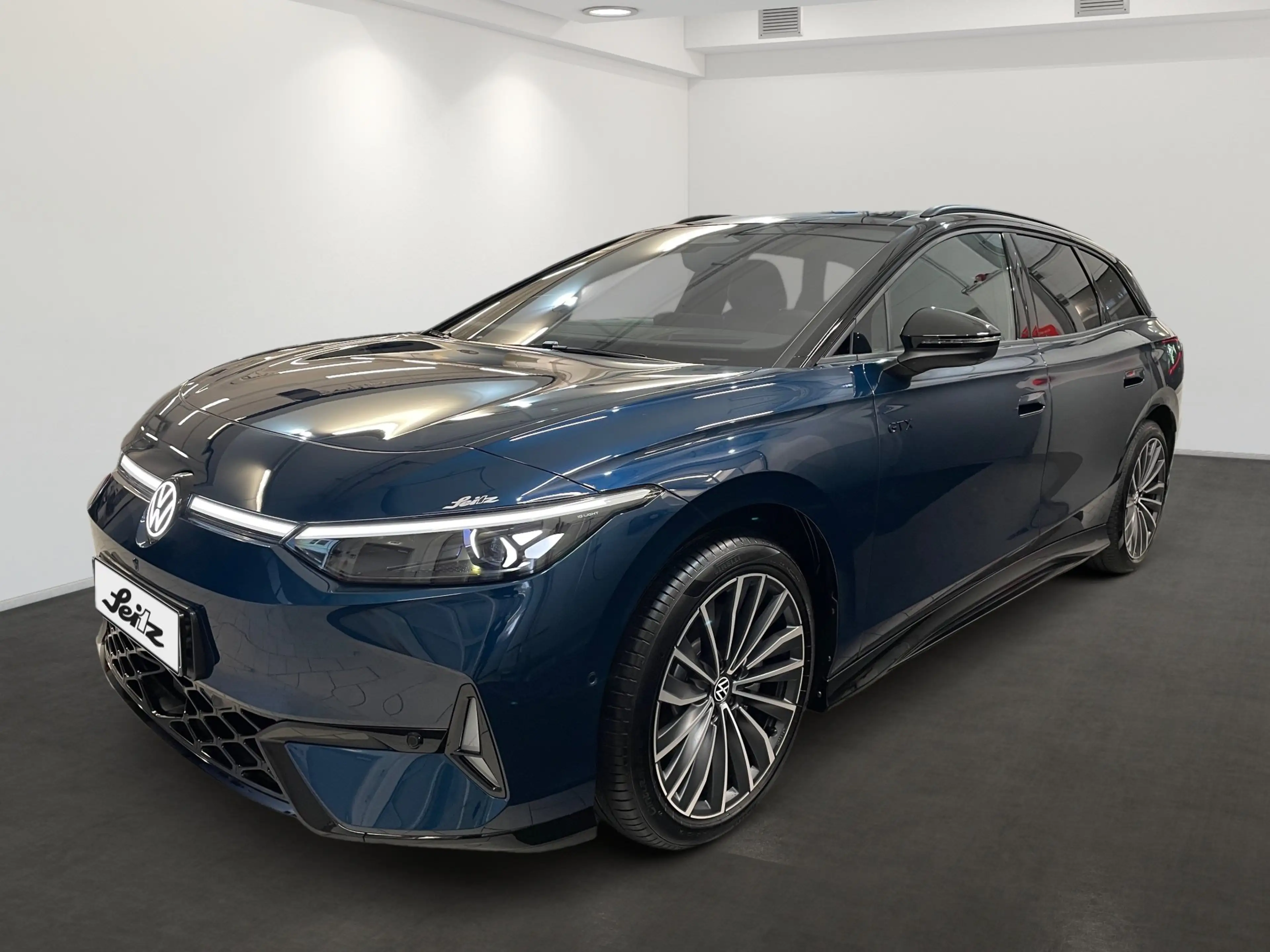 Volkswagen ID.7 Tourer 4M GTX *PANO*NAVI*WÄRMEPUMPE* — photo 2