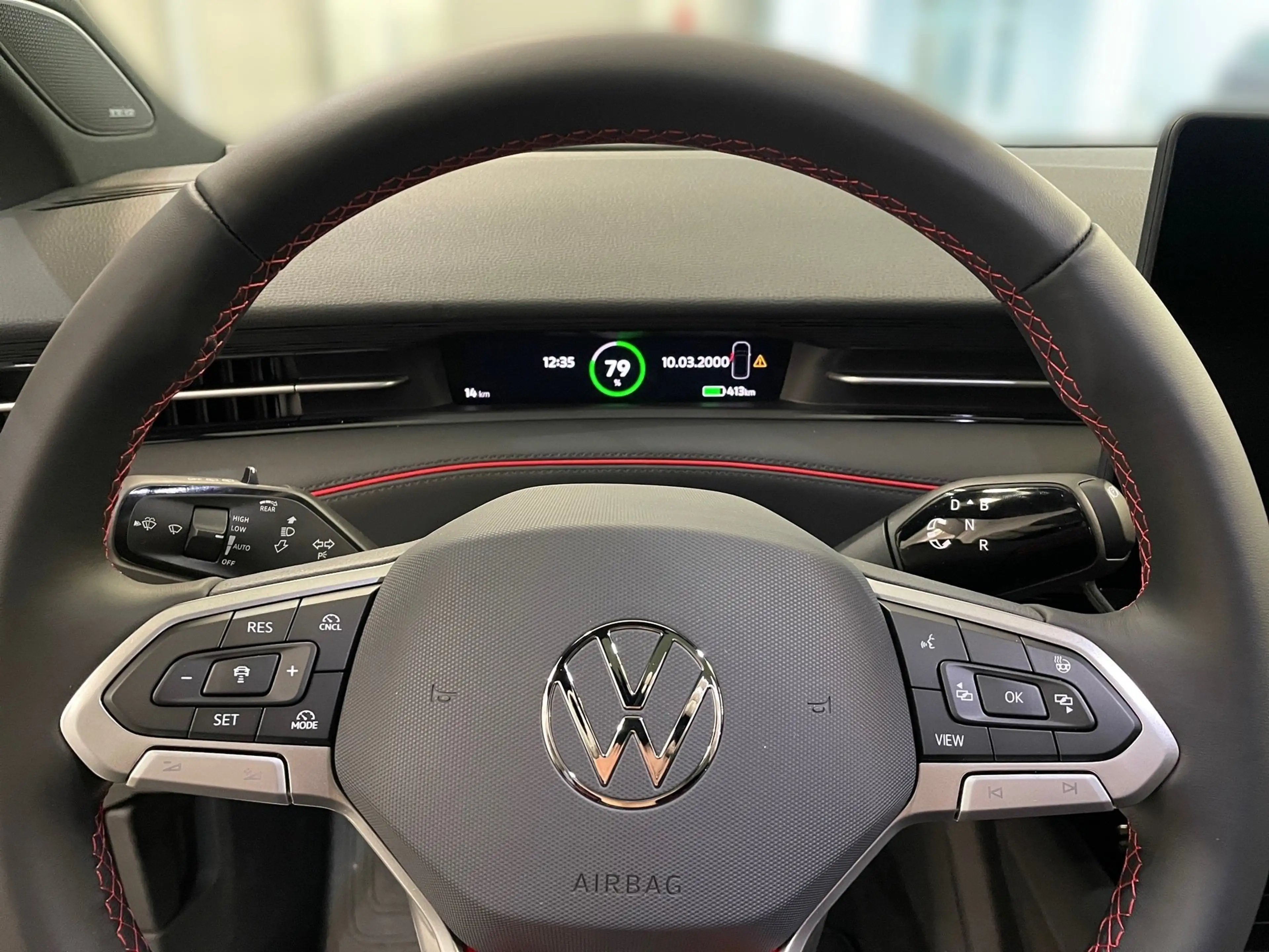 Volkswagen ID.7 Tourer 4M GTX *PANO*NAVI*WÄRMEPUMPE* — photo 12