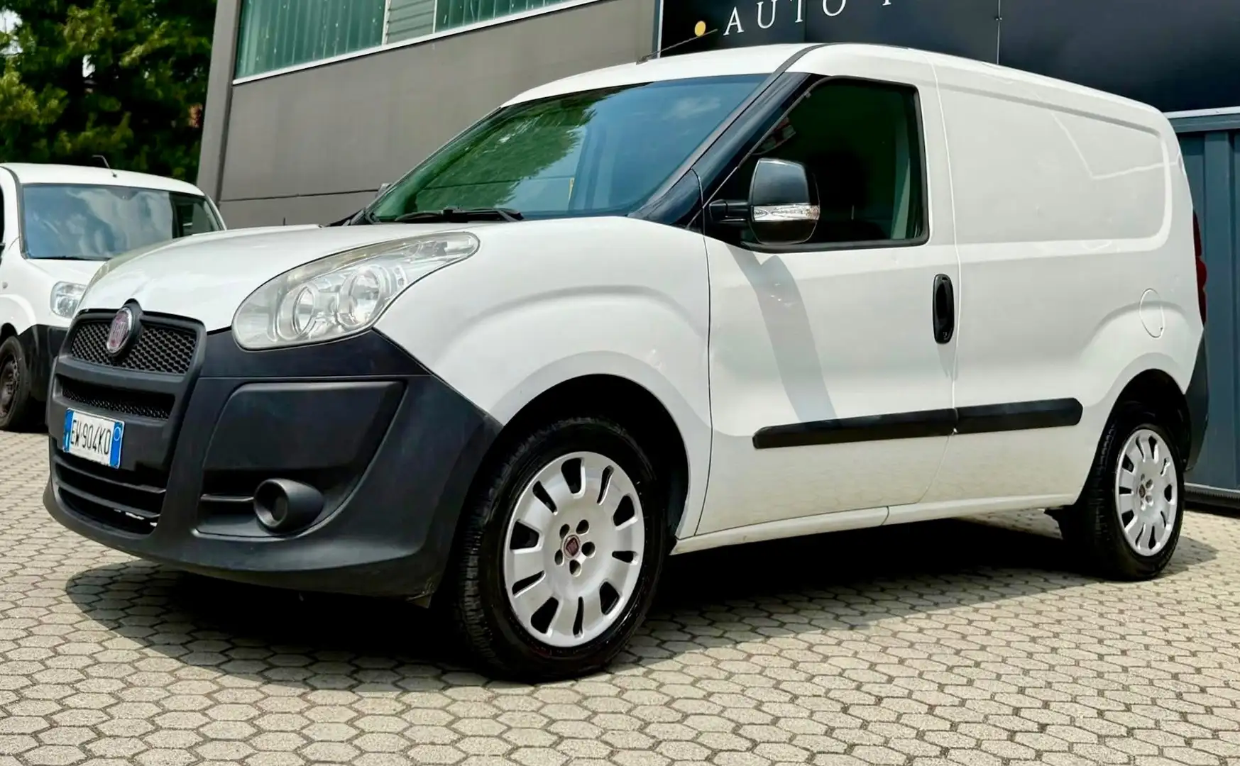 Fiat Doblo FIAT DOBLO 1.4 Benzina GPL EURO 6 Neopatentati Bianco - 1