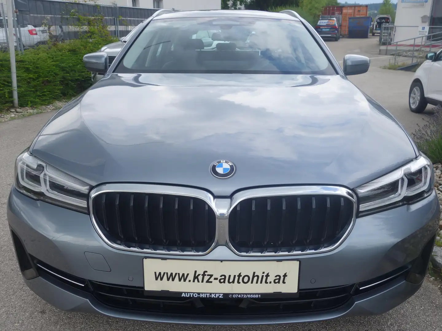 BMW 530 530d 48 V Touring xDrive Aut.***leasingfähig*** Grijs - 2