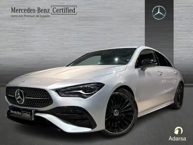 Mercedes-Benz CLA 200 7G-DCT