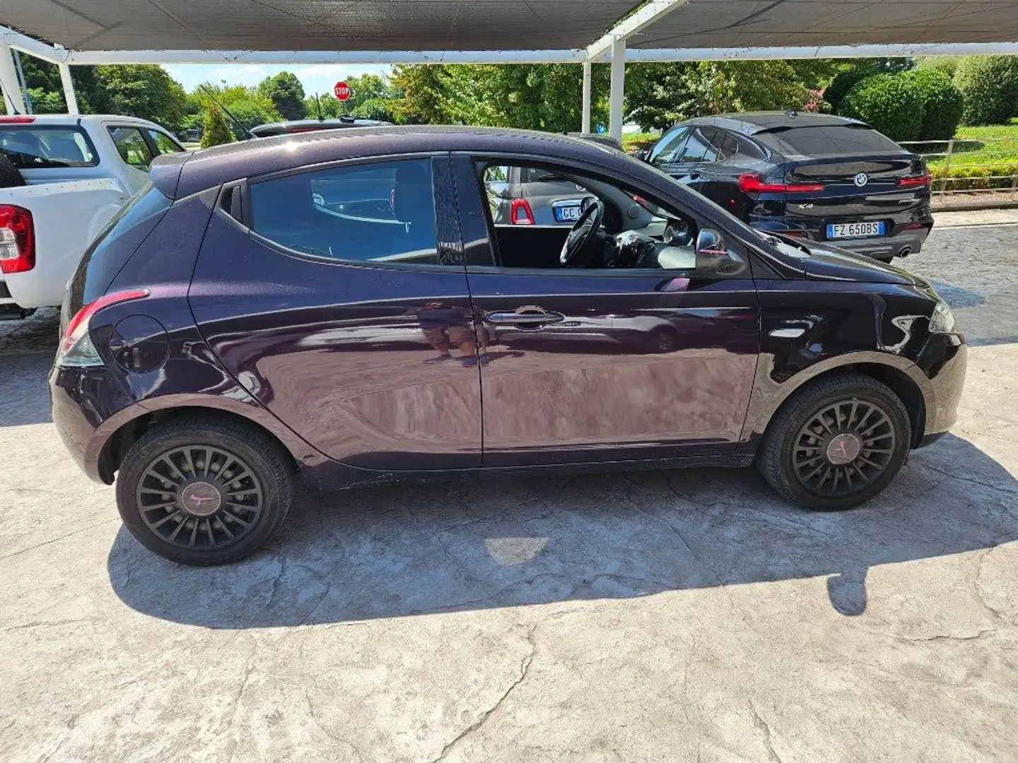 Lancia Ypsilon 1.2 69 CV 5 porte GPL Ecochic Elefantino - 1