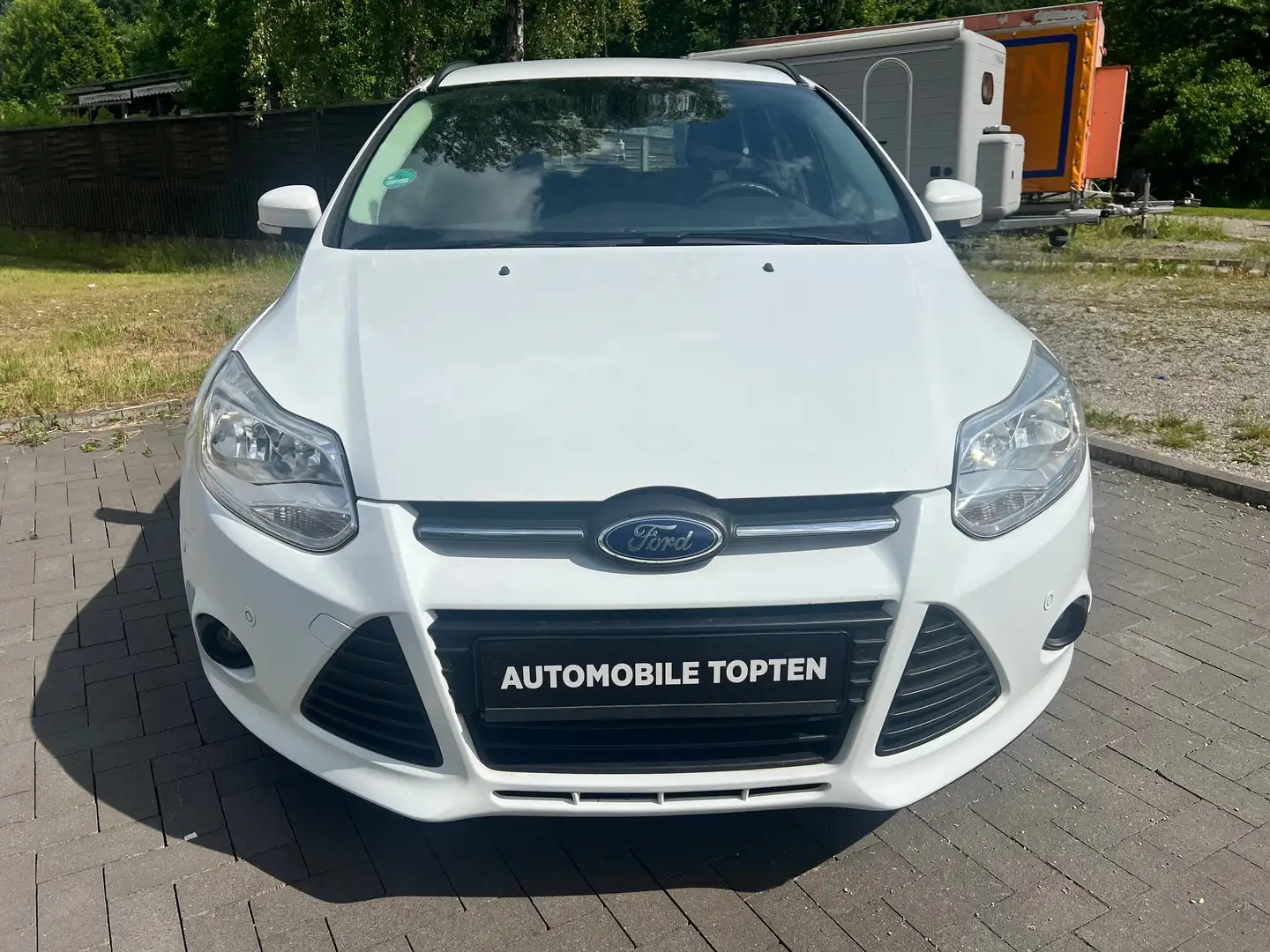 Ford Focus Turnier 1.6 TDCi SYNC Edition / KLIMA / TÜV NEU Wit - 2